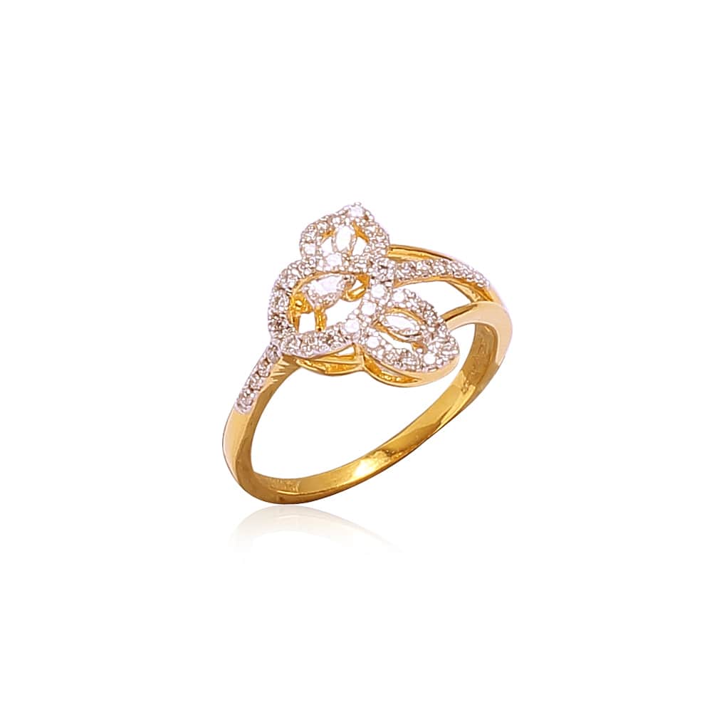 Classy Chaos Diamond Ring