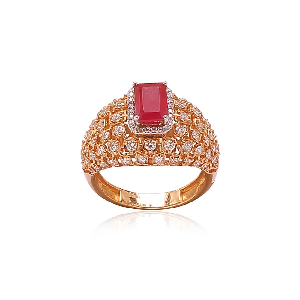 Striking Ruby Diamond Ring