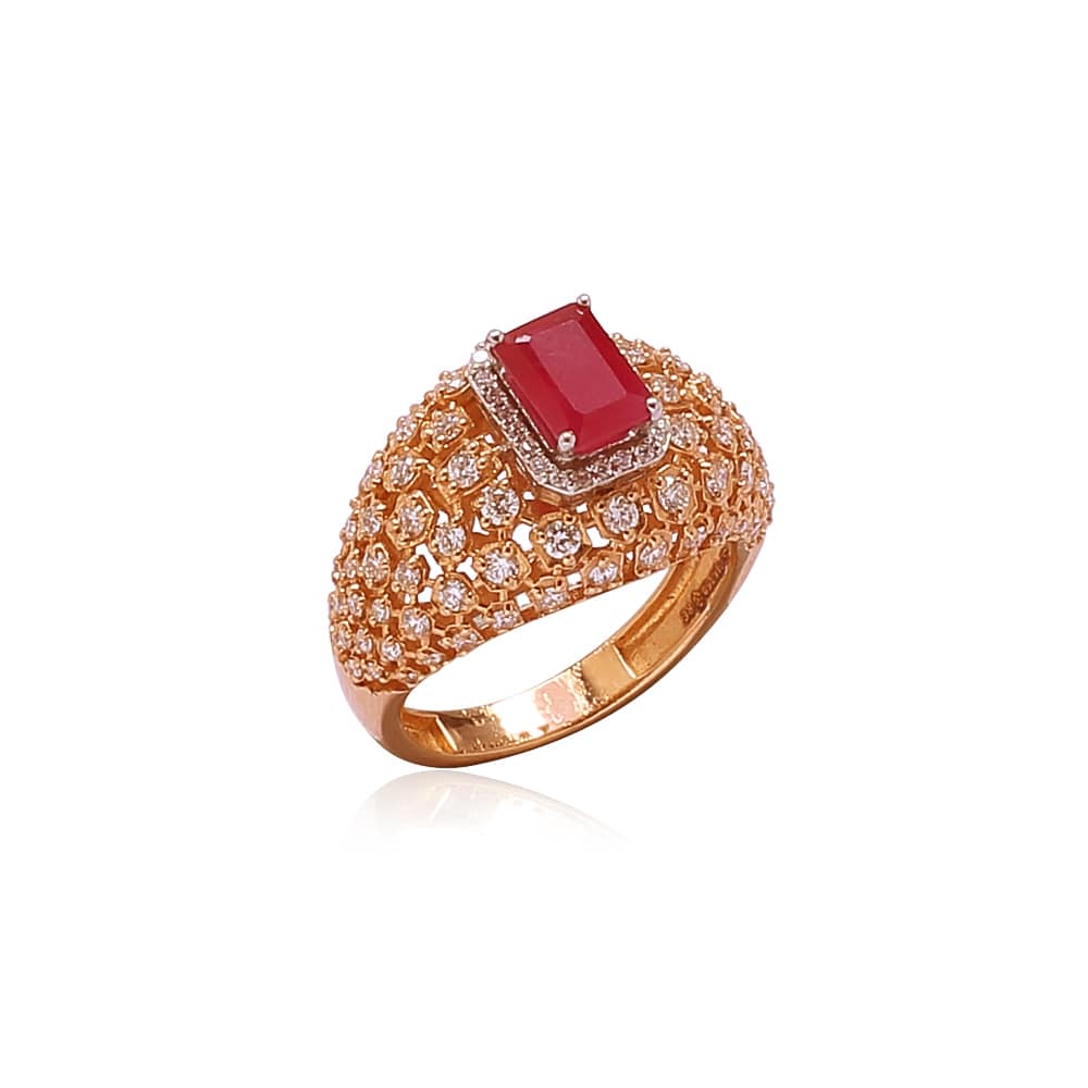 Striking Ruby Diamond Ring