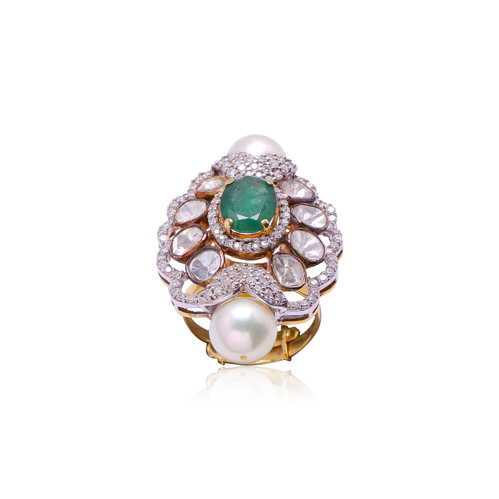 Emerald Studded Polki Ring