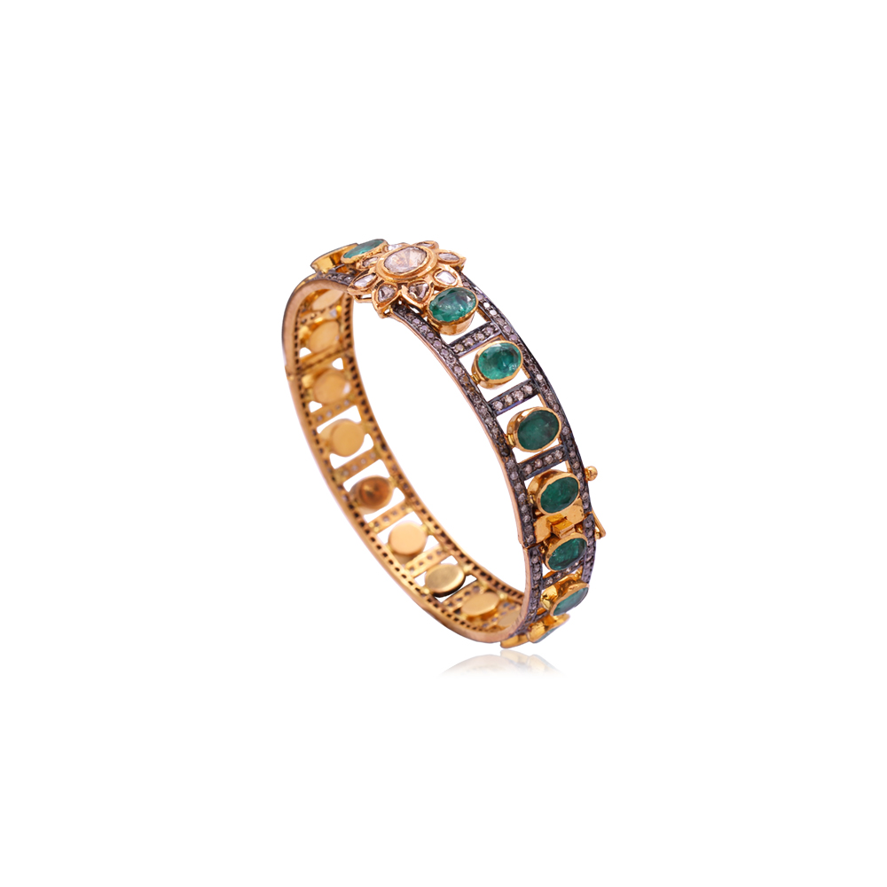 Emerald Studded Kada