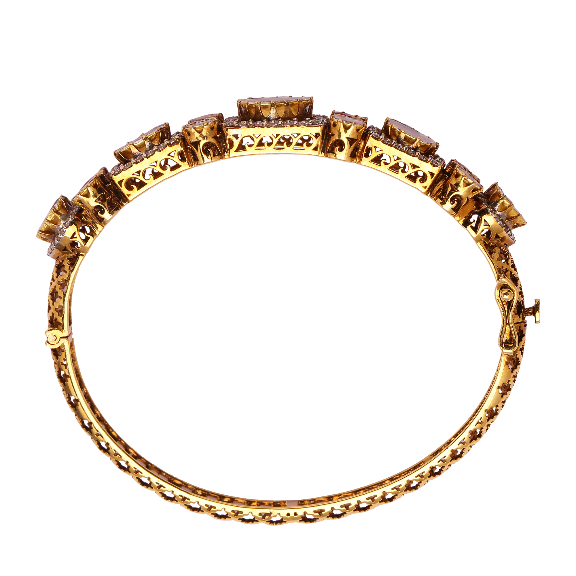 Luxurious Polki Bangle